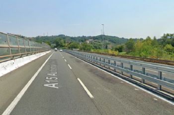 Interventi sul raccordo autostradale A15: la situazione del traffico migliora dopo la chiusura delle scuole