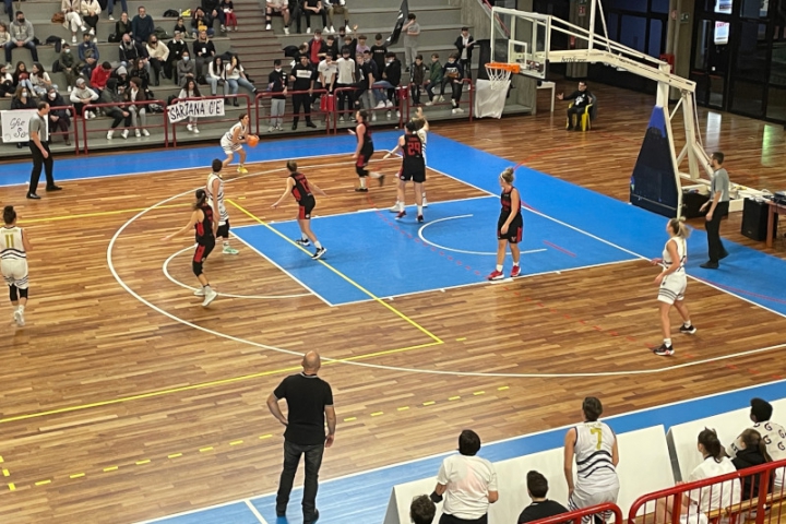 Basket, terza vittoria consecutiva per la Cestistica Spezzina