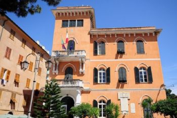 Monterosso: assunto un nuovo operaio in Comune, salgono a 11 le nuove assunzioni in meno di un anno