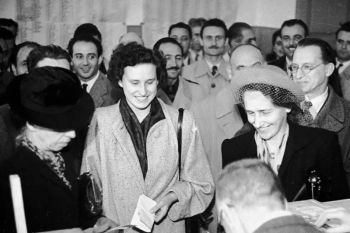 1 febbraio 1945: esteso il voto alle donne